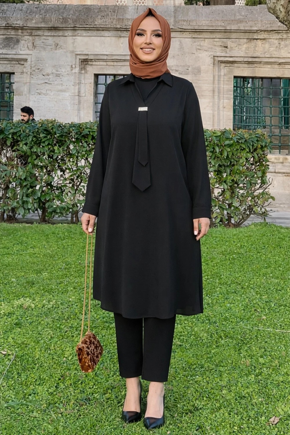 Bella Vita Butik Bellavita Botuique Siyah Kravat Detaylı Büyük Beden Şifon Tunik