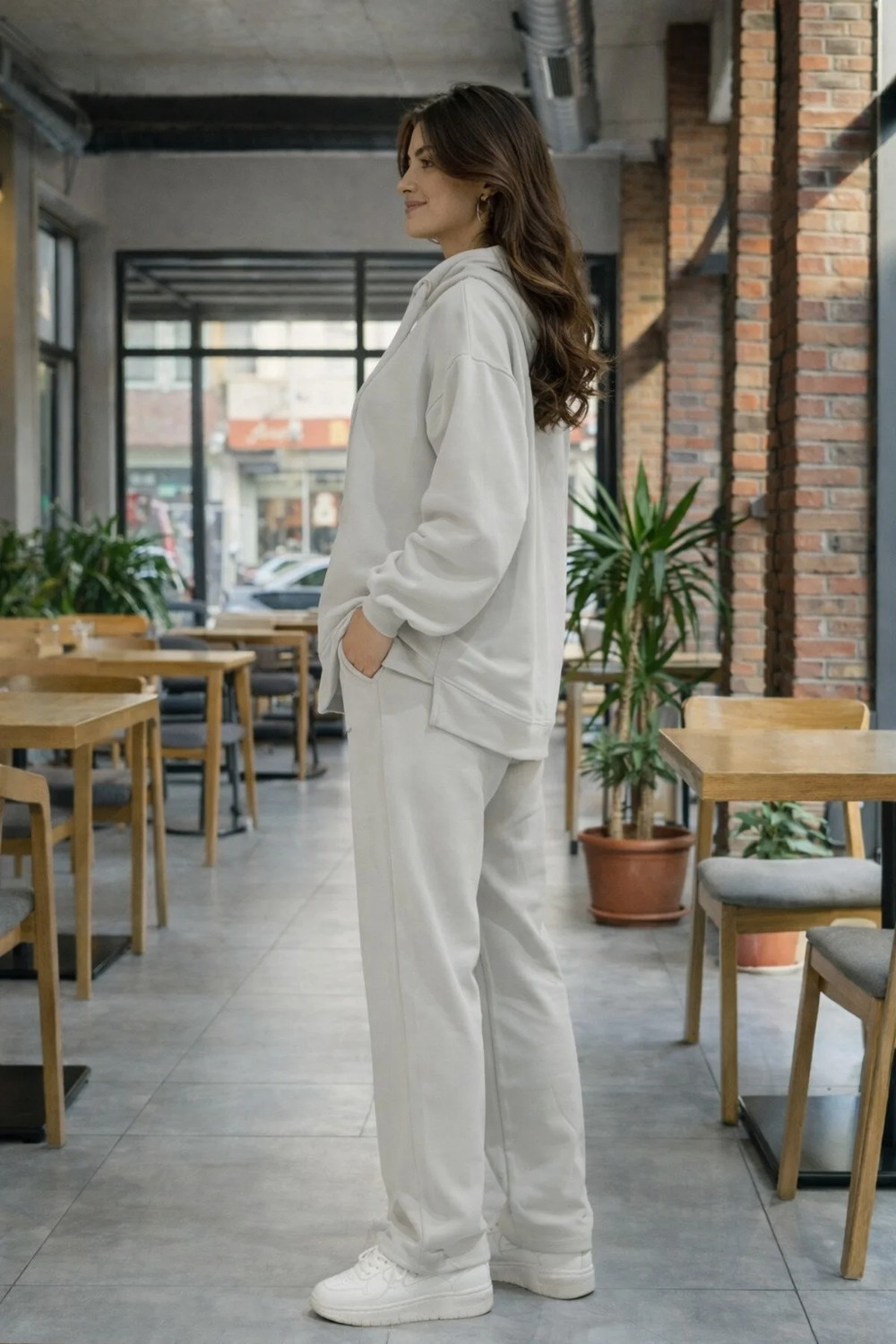 Bella Vita Butik Bellavita Botuique Açık Gri Parlak Dokulu Kapüşonlu Rahat Kesim Ikili Takım görsel 2