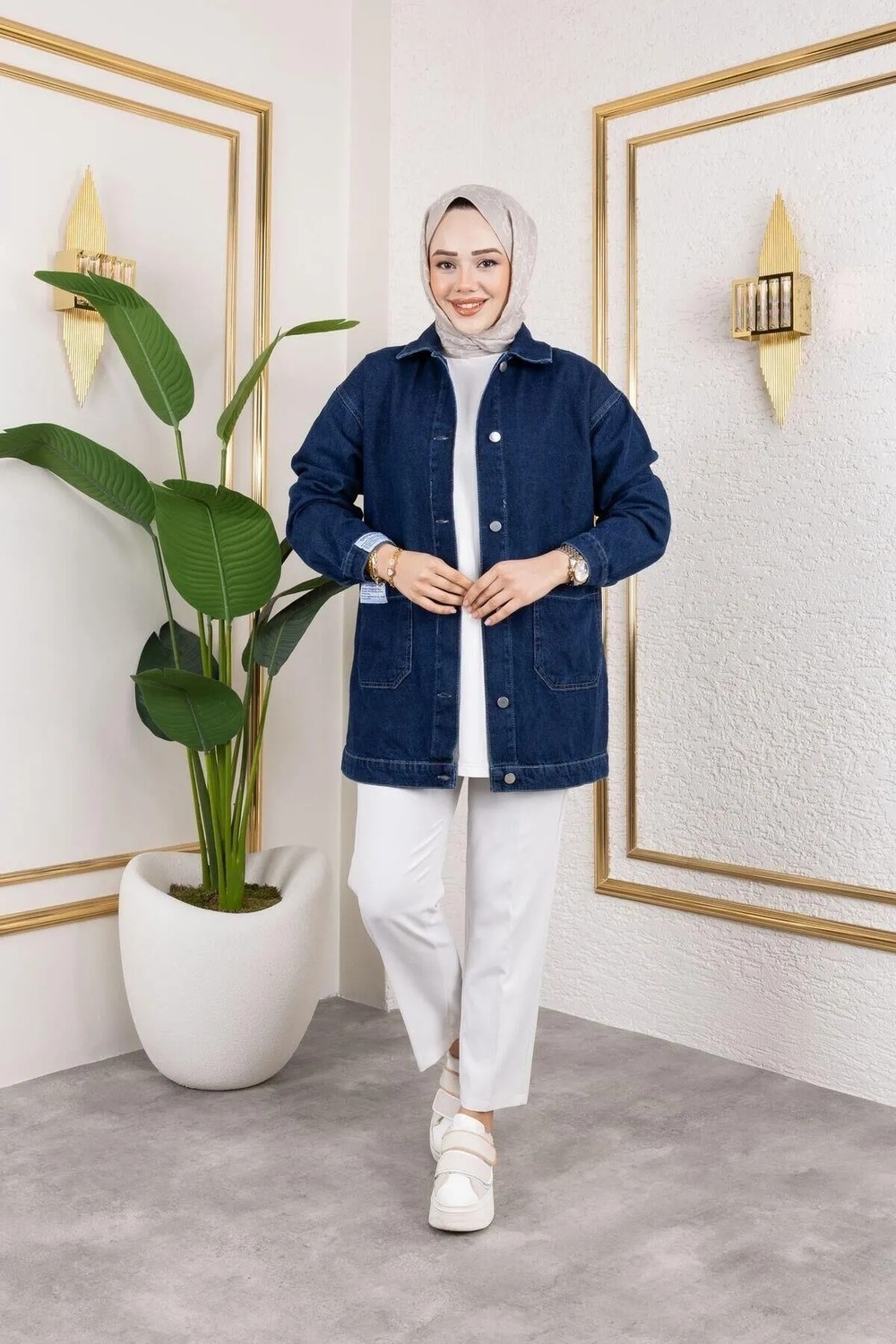 Harman Butik Kadın Cepli Düğmeli Kot Ceket görsel 8
