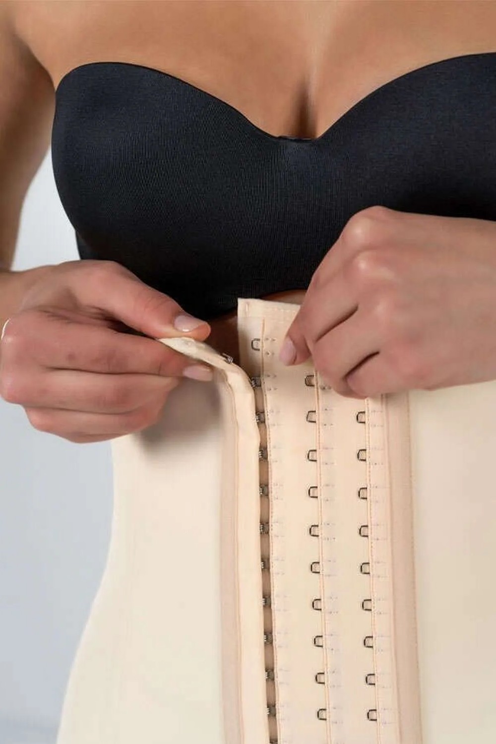 Yamuna Kısa Latex Korse Ten görsel 8