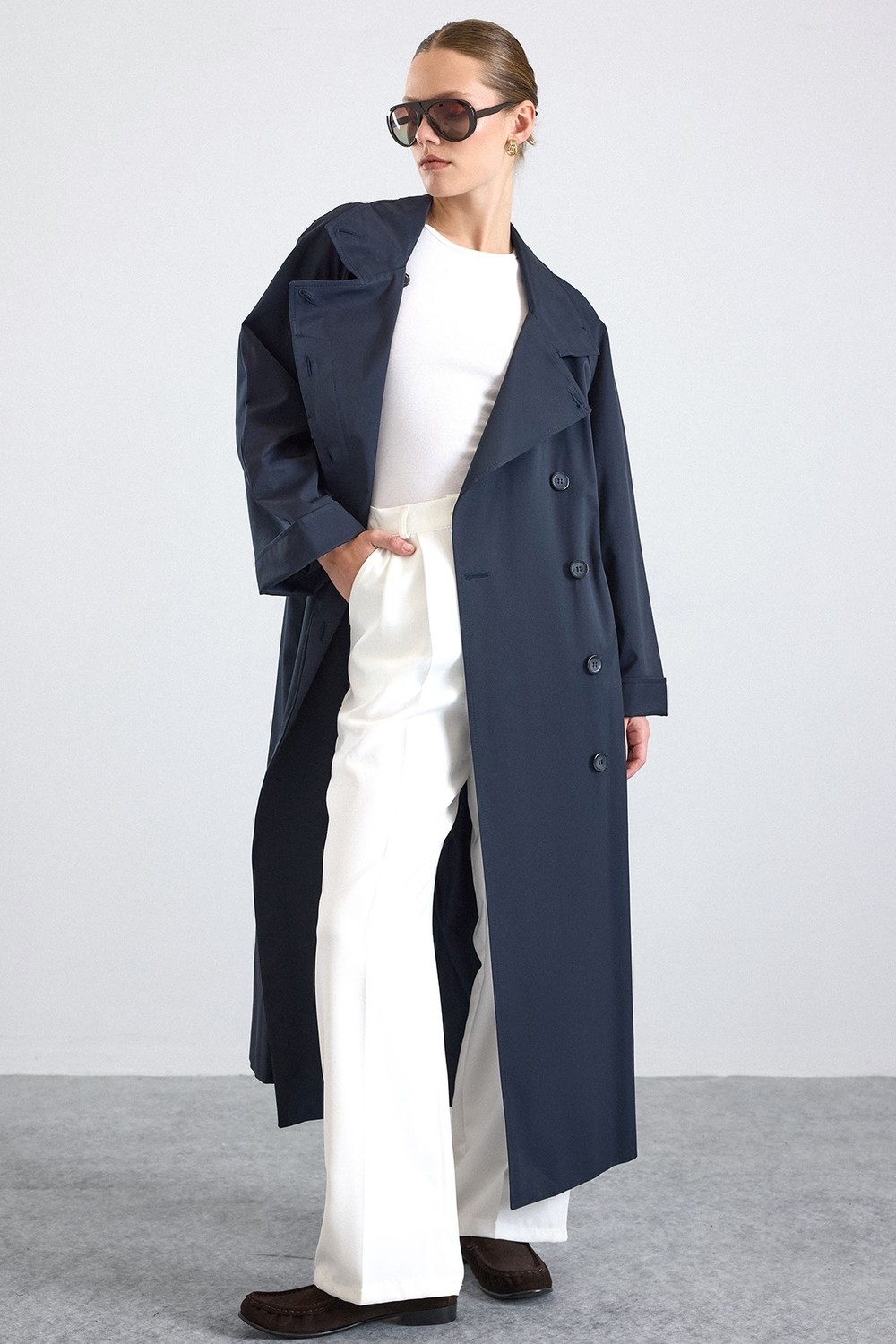 Olcay Dik Yaka Oversize Su Itici Özellikli Trençkot Lacivert 6874 görsel 4
