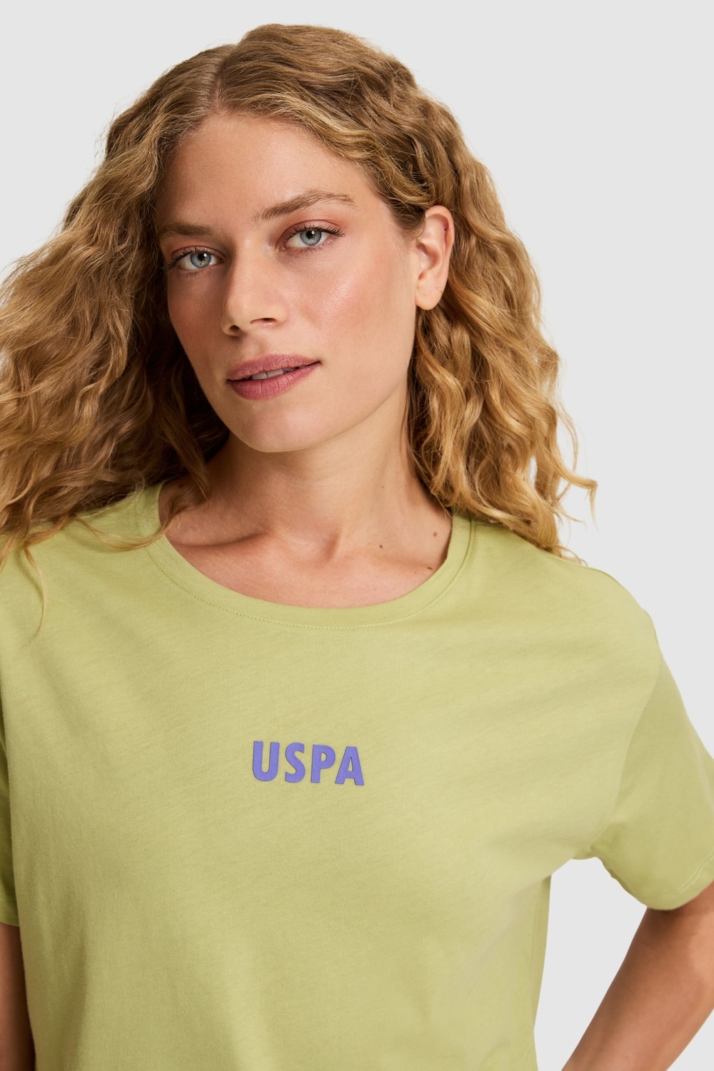 U.S. Polo Assn. Kadın Vişne Tişört 50323530-VR223 görsel 2