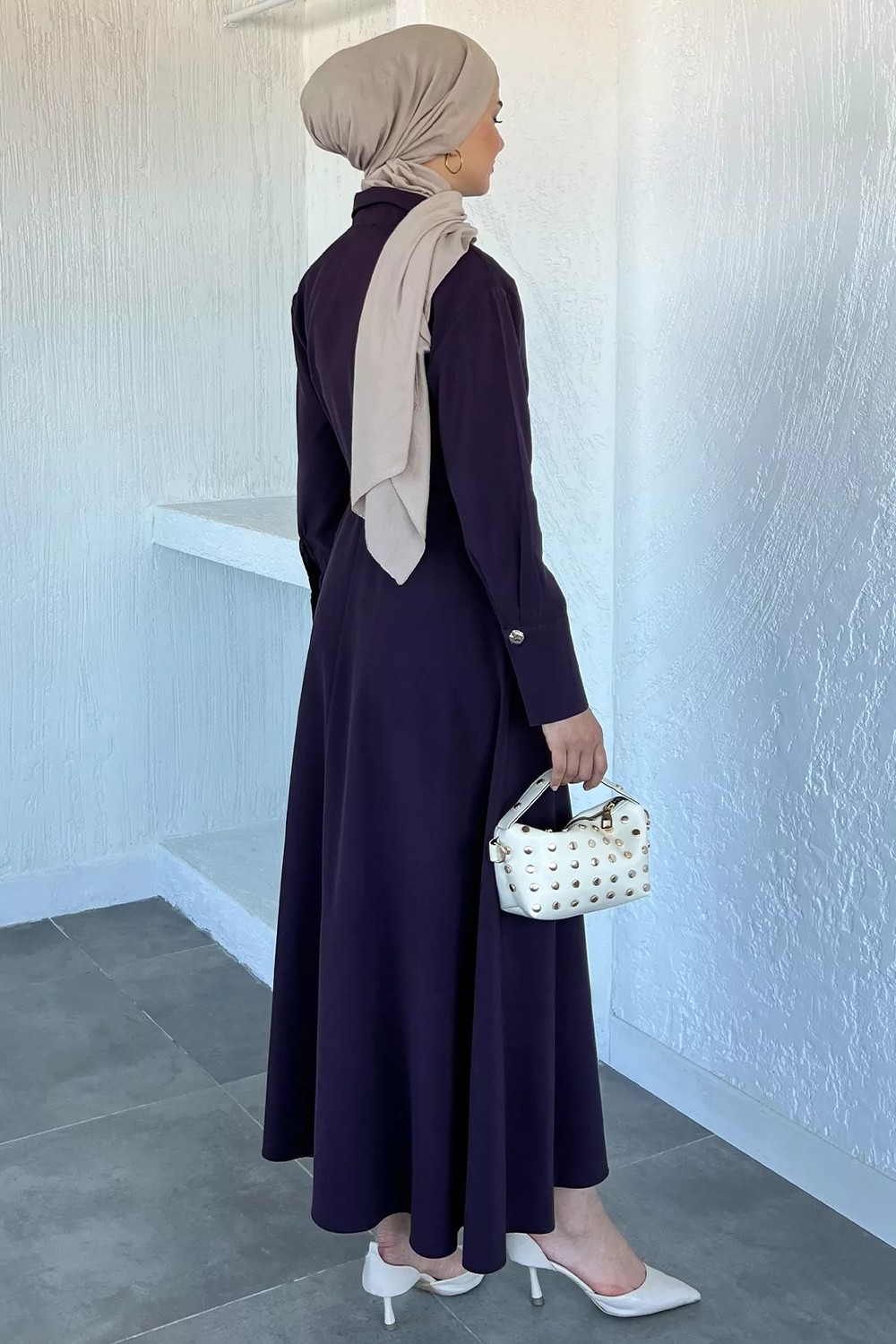 Julude Polo Yaka Ön Fermuarlı Kemer Aksesuarlı Tesettür Elbise P-00022341 görsel 5