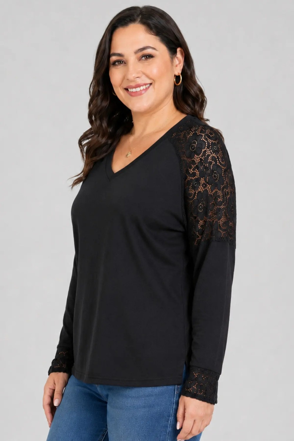 Curvy Trend Büyük Beden Reglan Kol ve Kol Ucu Dantelli Viskon Bluz Siyah görsel 2
