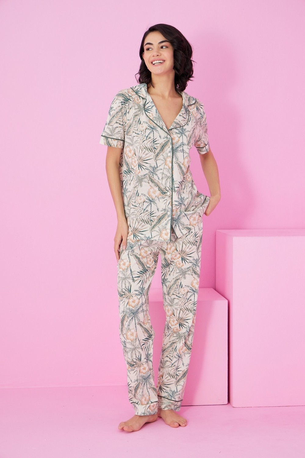 Siyah İnci Yeşil Yaprak Desenli Kısa Kollu Düğmeli Biyeli Pijama TAKIM7855 görsel 5