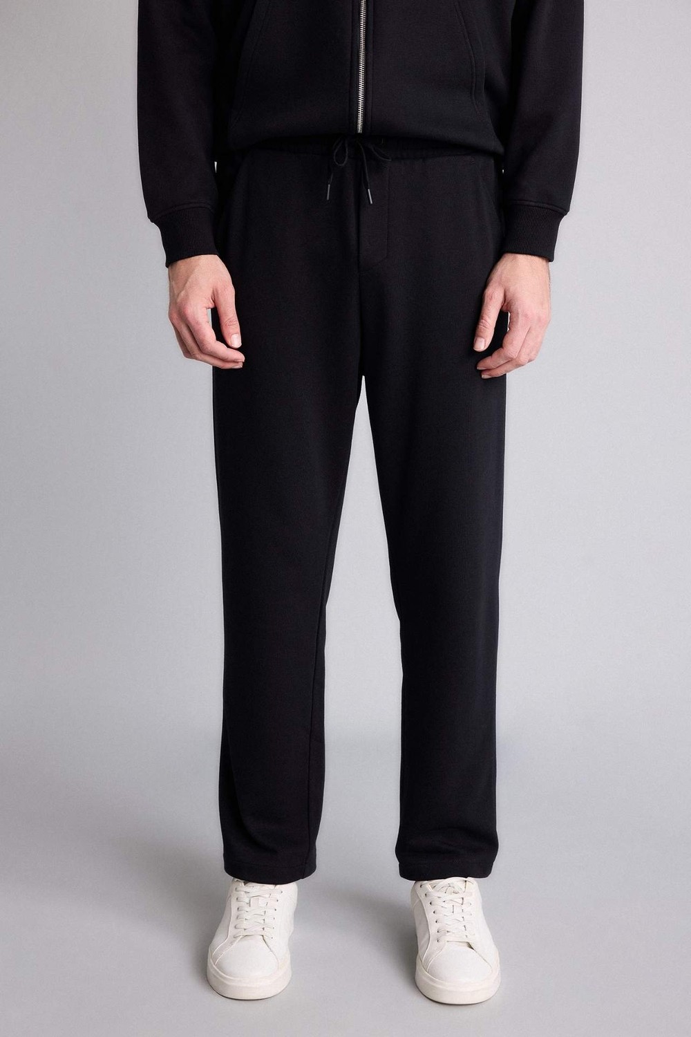 DeFacto Regular Fit Elastik Bel Cepli Düz Paça Pantolon D6762AX26AU görsel 4
