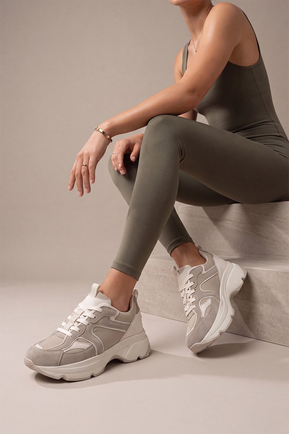 Marjin Kadın Sneaker Yüksek Kalın Taban Çok Parçalı Bağcıklı Spor Ayakkabı Merita Bej Süet görsel 2