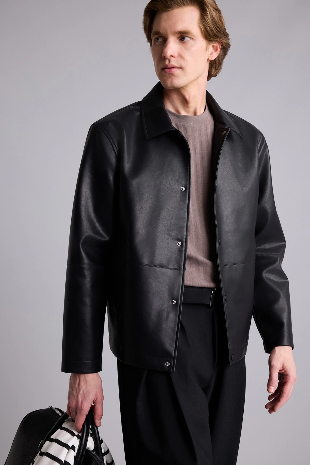 DeFacto Su Geçirmez Regular Fit Polo Yaka Astarlı Çıtçıt Kapamalı Cepli Suni Deri Mont H2233AX26AU görsel 4