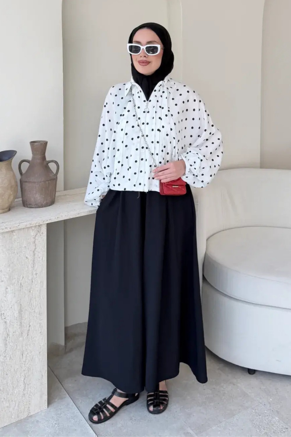 Tesettür Diyarı Polka Puantiyeli Bomber Ceket- Beyaz Standart Beden (36-42 Uyumlu) görsel 2