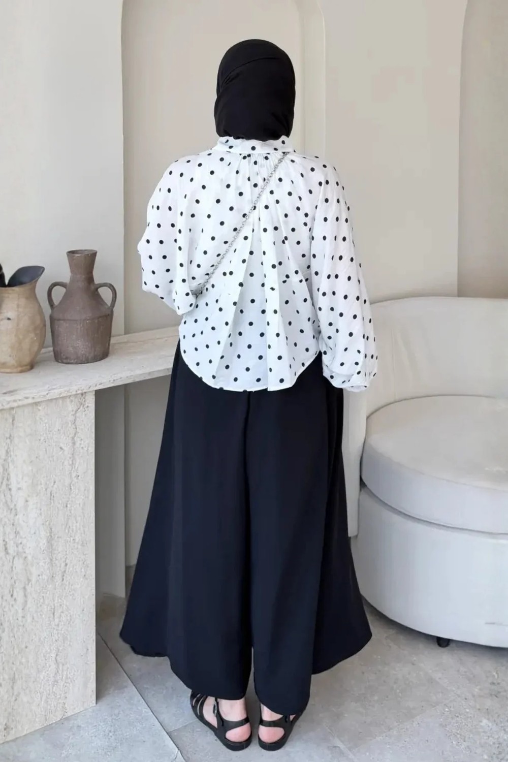 Tesettür Diyarı Polka Puantiyeli Bomber Ceket- Beyaz Standart Beden (36-42 Uyumlu) görsel 4