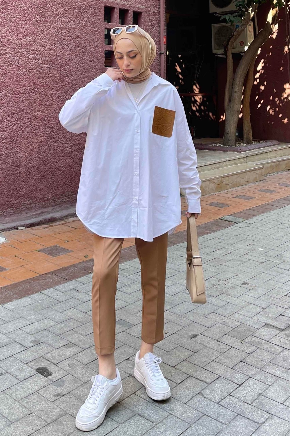 Lamelif Deri Cep Detaylı Gömlek Beyaz