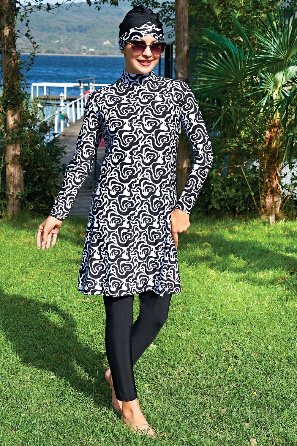 Ruko Maio 2408-6 Desenli Likralı Su Itici ve Çabuk Kuruyan Kumaş Tesettür Mayo