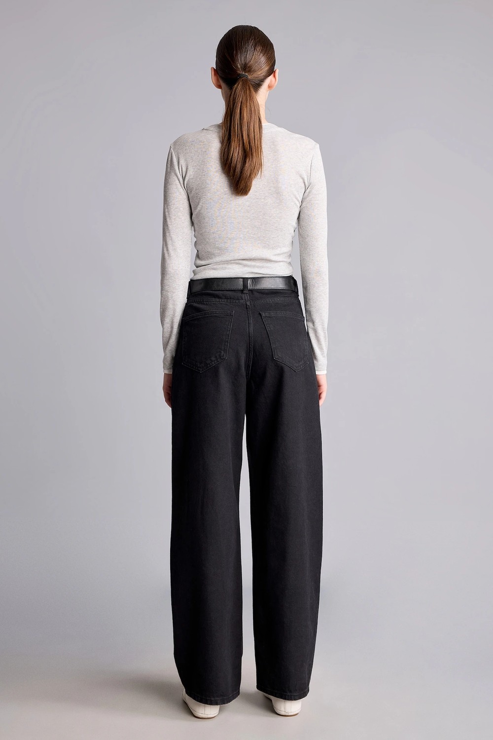 DeFacto %100 Pamuk Cepli Straight Fit Yüksek Bel Kemerli Denim Pantolon H7800AX26AU görsel 5