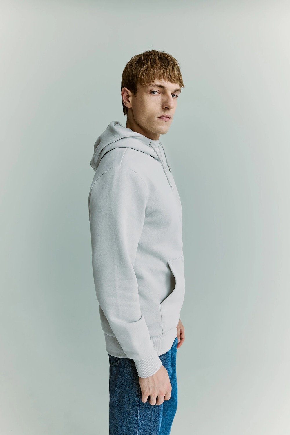 DeFacto Şişirilebilir Boyun Yastıklı Fermuarlı Sweatshirt H8716AX26AU görsel 3