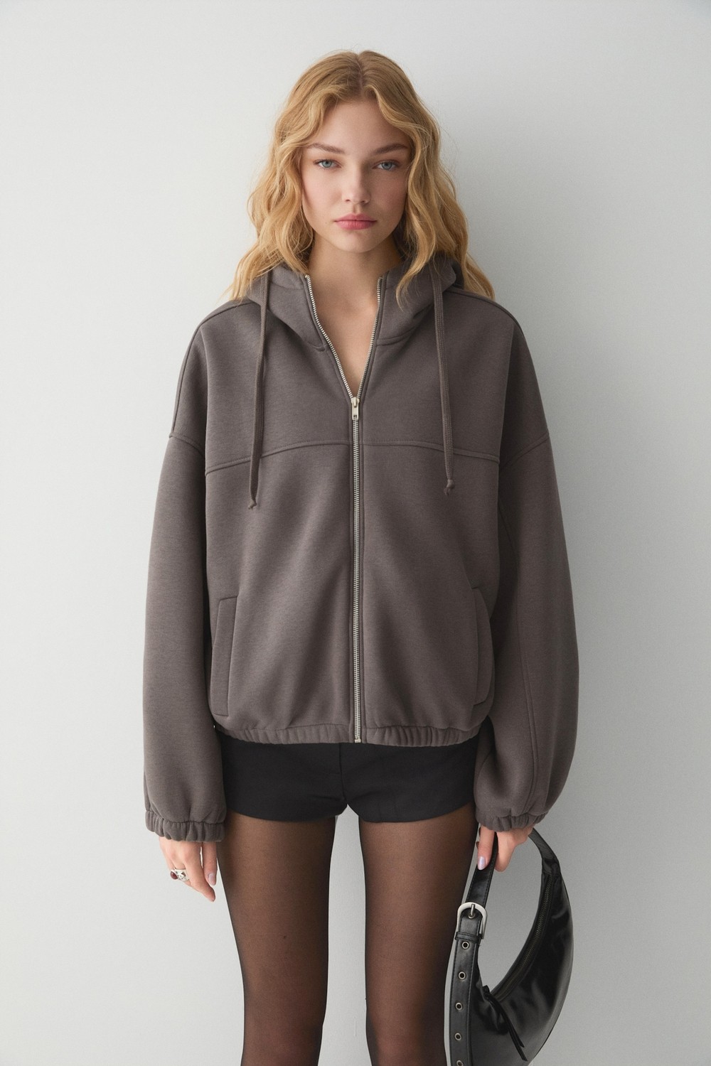 Ethiquet Valıt Kadın Çift Cepli Eteği ve Kol Ucu Lastikli Fermuarlı Oversize Gri Sweatshirt görsel 3