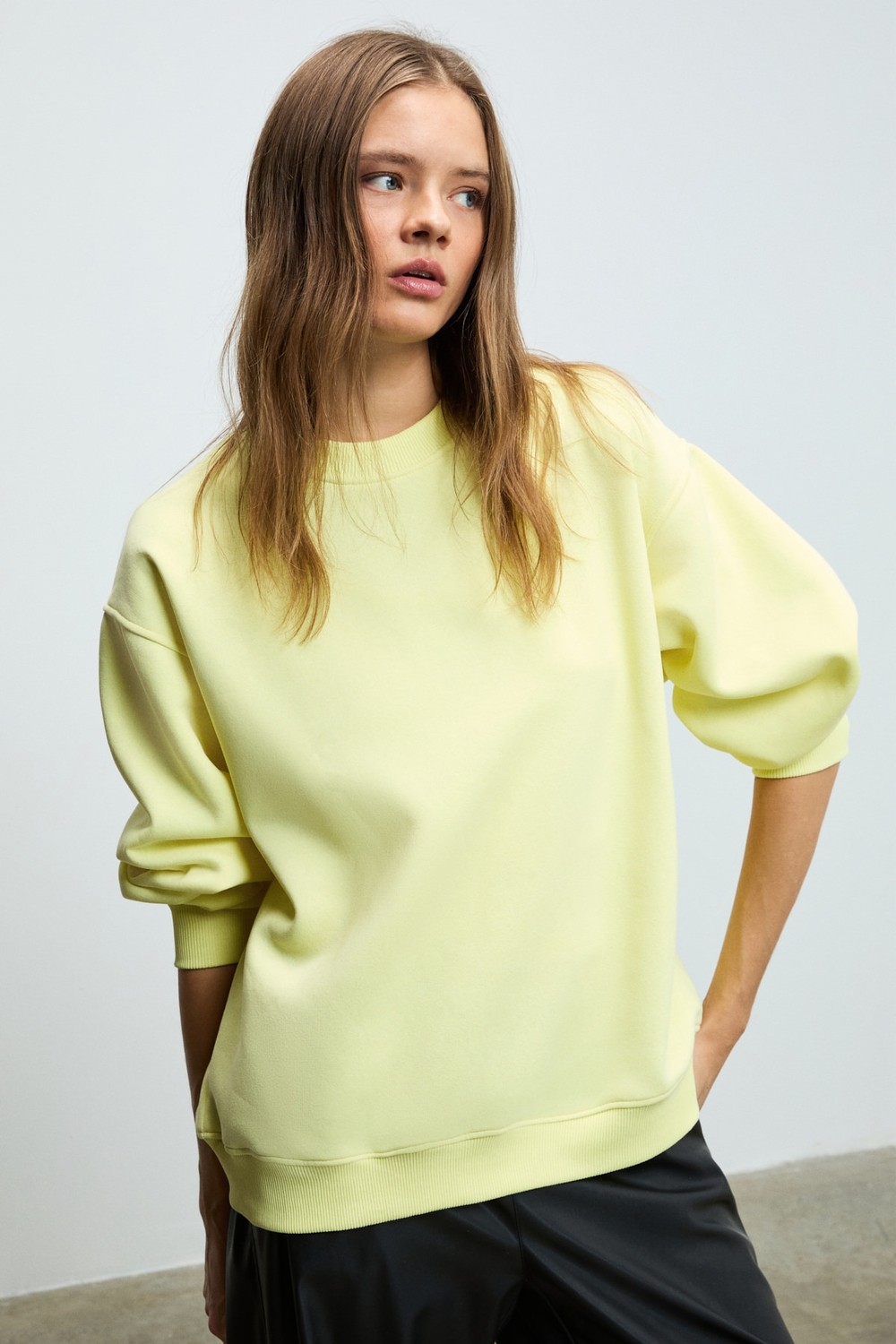 Ethiquet Karıus Kadın Organik Pamuklu Içi Polarlı Oversize Yuvarlak Yakalı Gri Sweatshirt