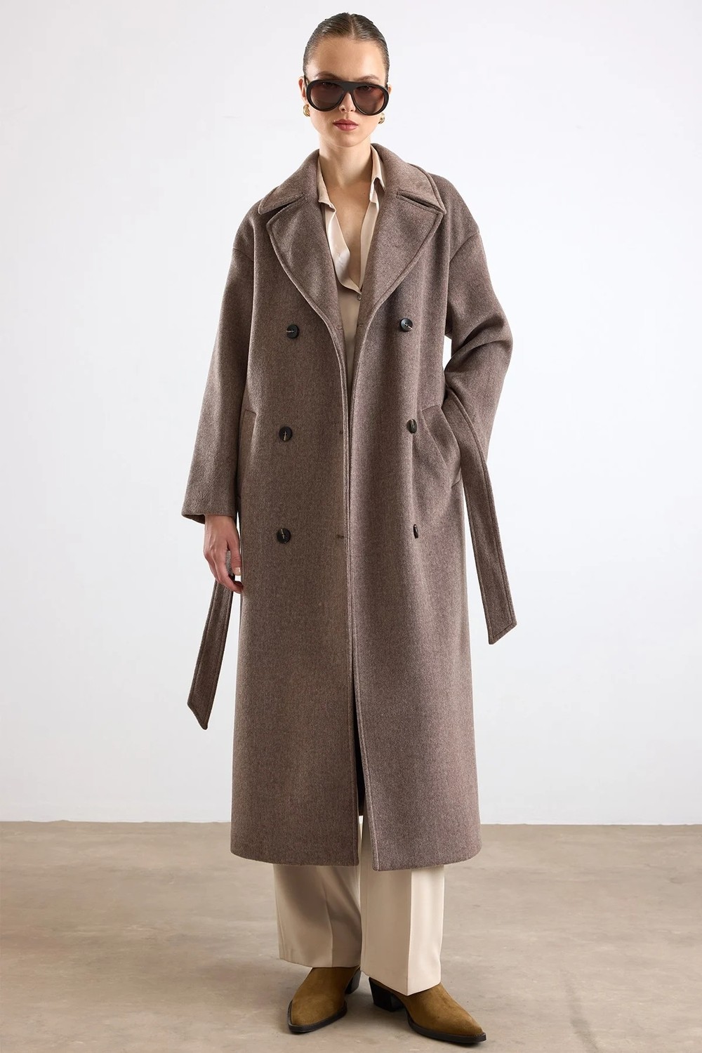 Olcay Oversize Düşük Kol Kruvaze Kaban Latte 3173