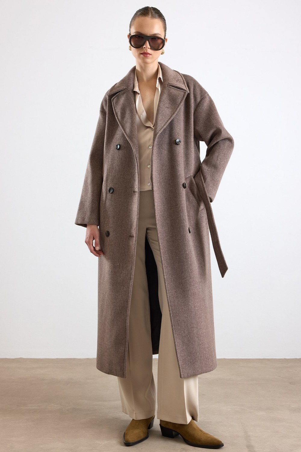 Olcay Oversize Düşük Kol Kruvaze Kaban Latte 3173 görsel 5