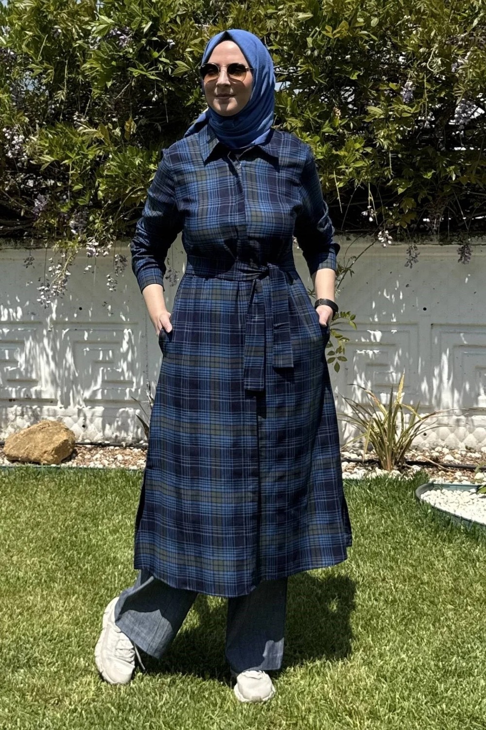 Rabia Şamlı Doğa Kareli Mavi Tunik