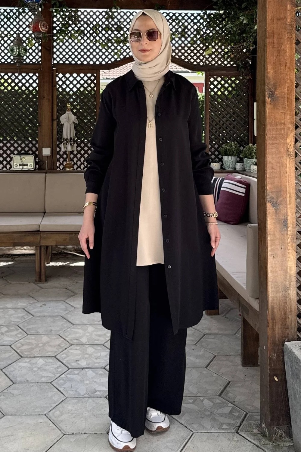 Rabia Şamlı İnci Pantolonlu Takım Siyah