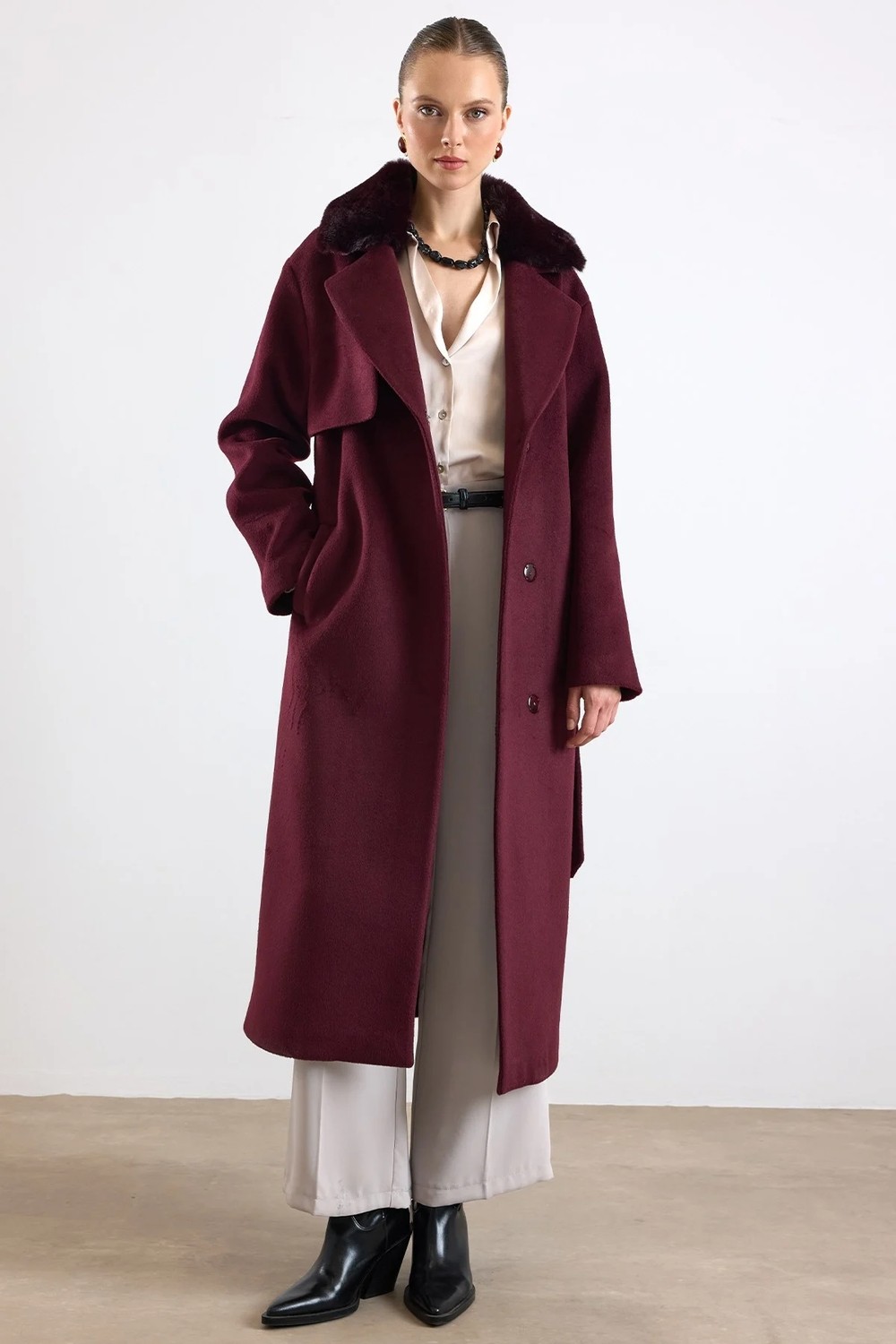 Olcay Oversize Çıkabilen Kürklü Düşük Kol Kaban Mürdüm 3178 görsel 2