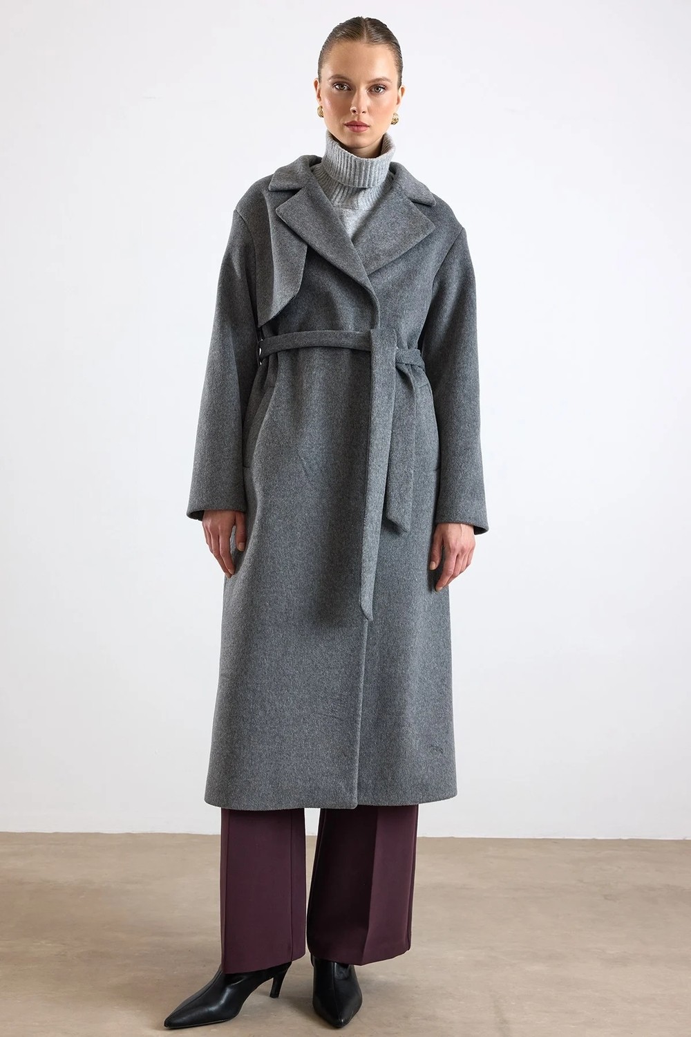 Olcay Oversize Çıkabilen Kürklü Düşük Kol Kaban Koyu Gri 3178 görsel 5