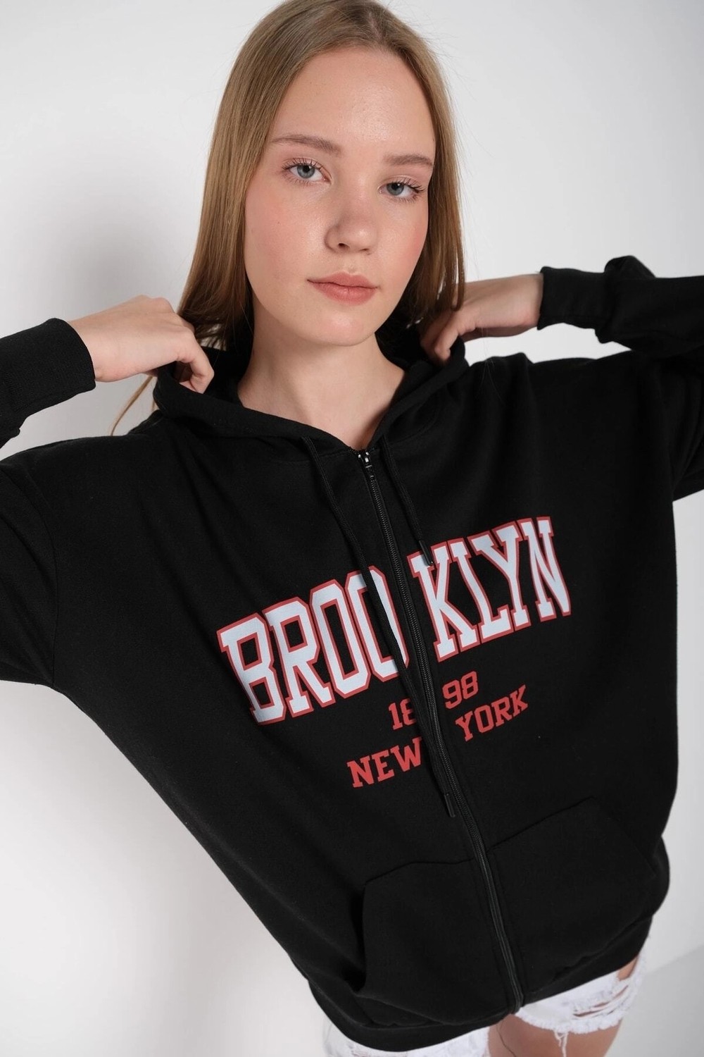 Tarzsokak Kadın Siyah Brooklyn Baskılı Oversize Hırka Brooklynhırka