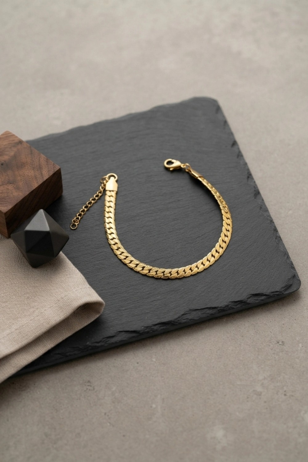 Hace Bazaar 316L Çelik Gold Renk Ezme Cuban Zincir Model Erkek Bileklik TJ-EB3809