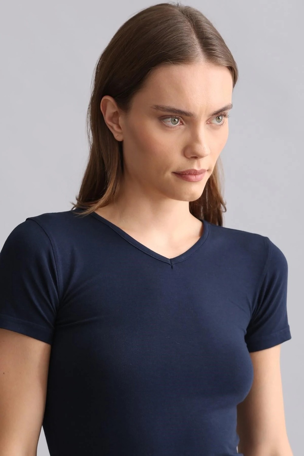 Mısırlı Modal By Tencel Vıctorıa V Yaka Fanila / T-Shirt Pas Kırmızısı