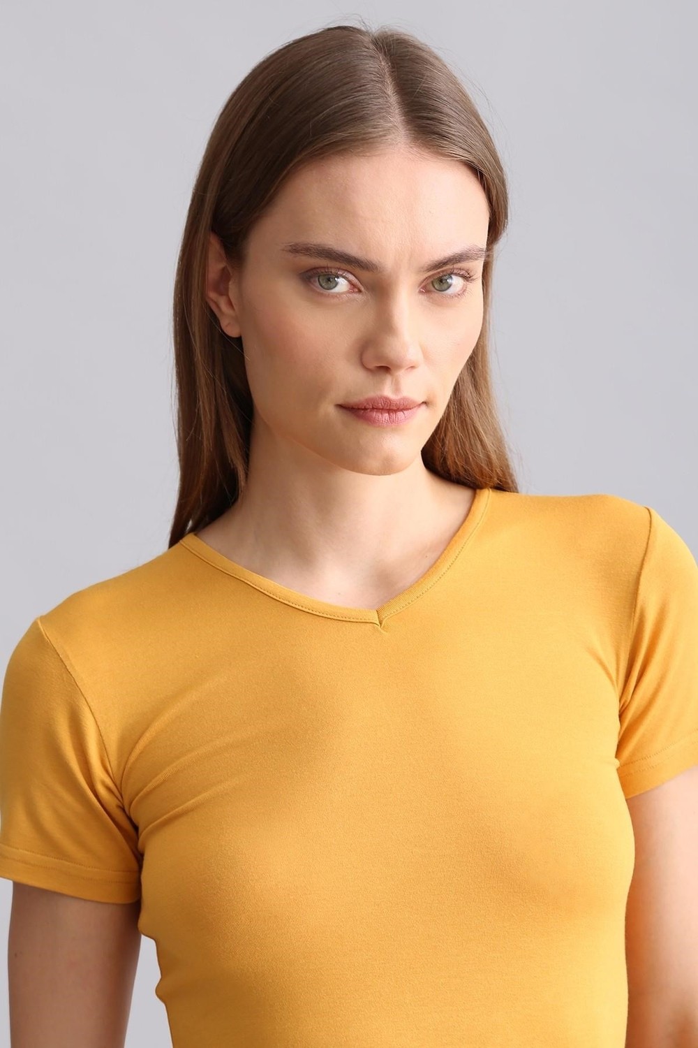 Mısırlı Modal By Tencel Vıctorıa V Yaka Fanila / T-Shirt Pas Kırmızısı görsel 6