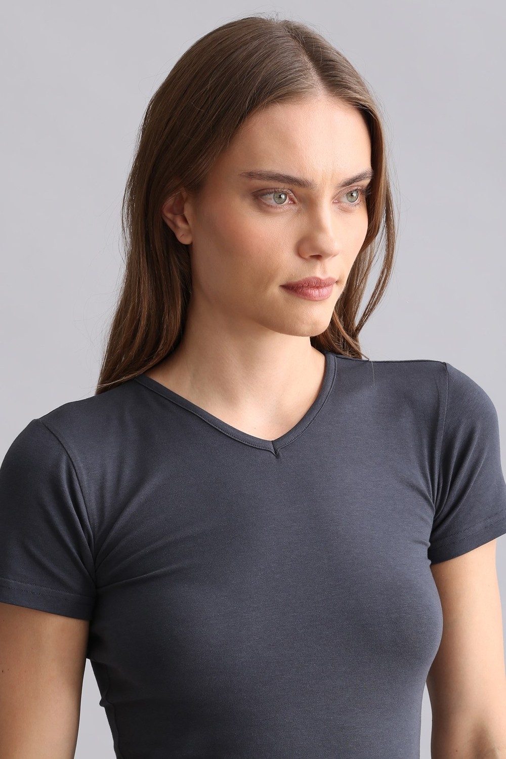 Mısırlı Modal By Tencel Vıctorıa V Yaka Fanila / T-Shirt Pas Kırmızısı görsel 8