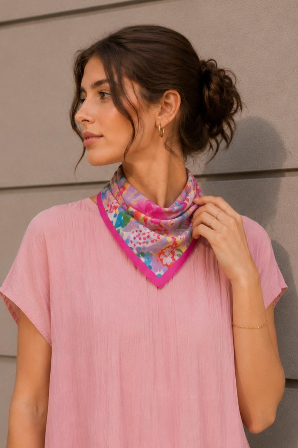 1001 Lilyum Bahçesi Desen Pembe-Lila Soft Bandana Fular 50X50 cm