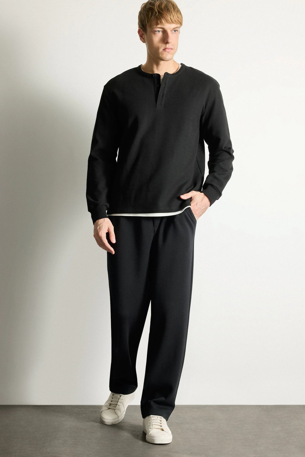 DeFacto Regular Fit Cepli Düz Paça Pantolon E7829AX26AU görsel 3