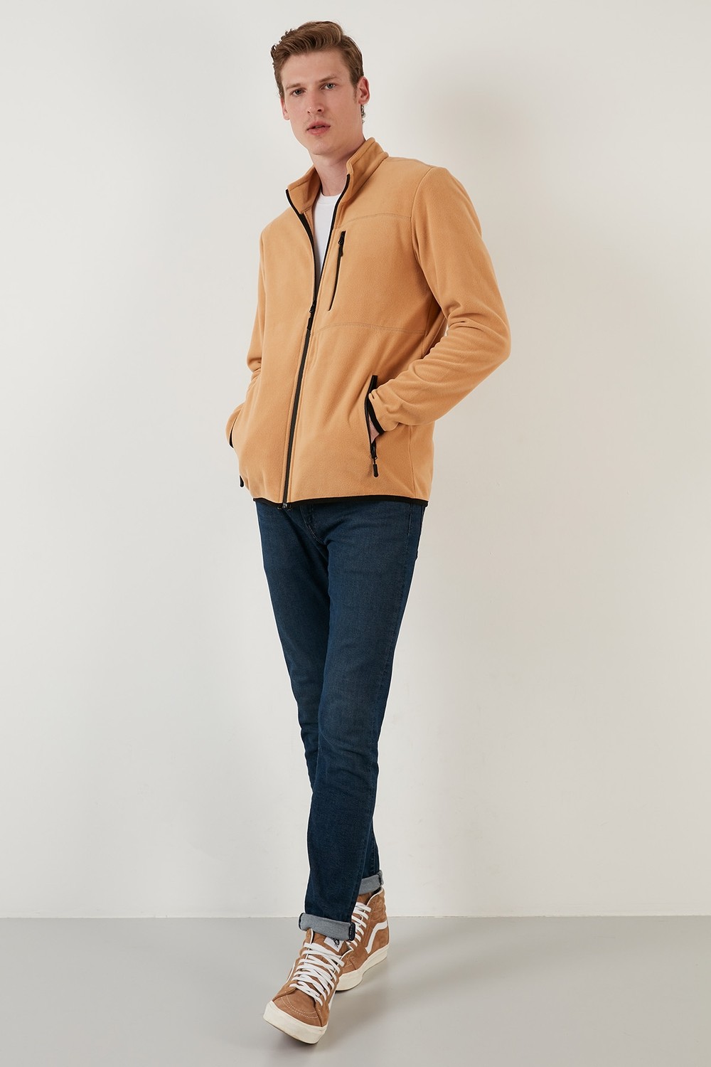 Buratti Slim Fit Fermuarlı Cepli Dik Yaka Soğuk Geçirmez Polar Hırka Erkek HIRKA 5906028 görsel 4
