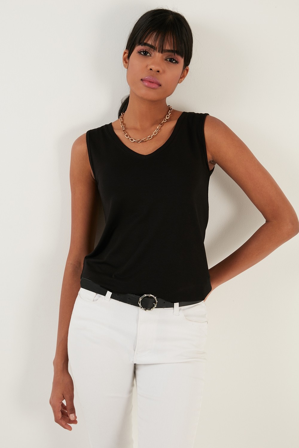 Lela V Yaka Kalın Askılı Kadın Bluz 5864384 görsel 7