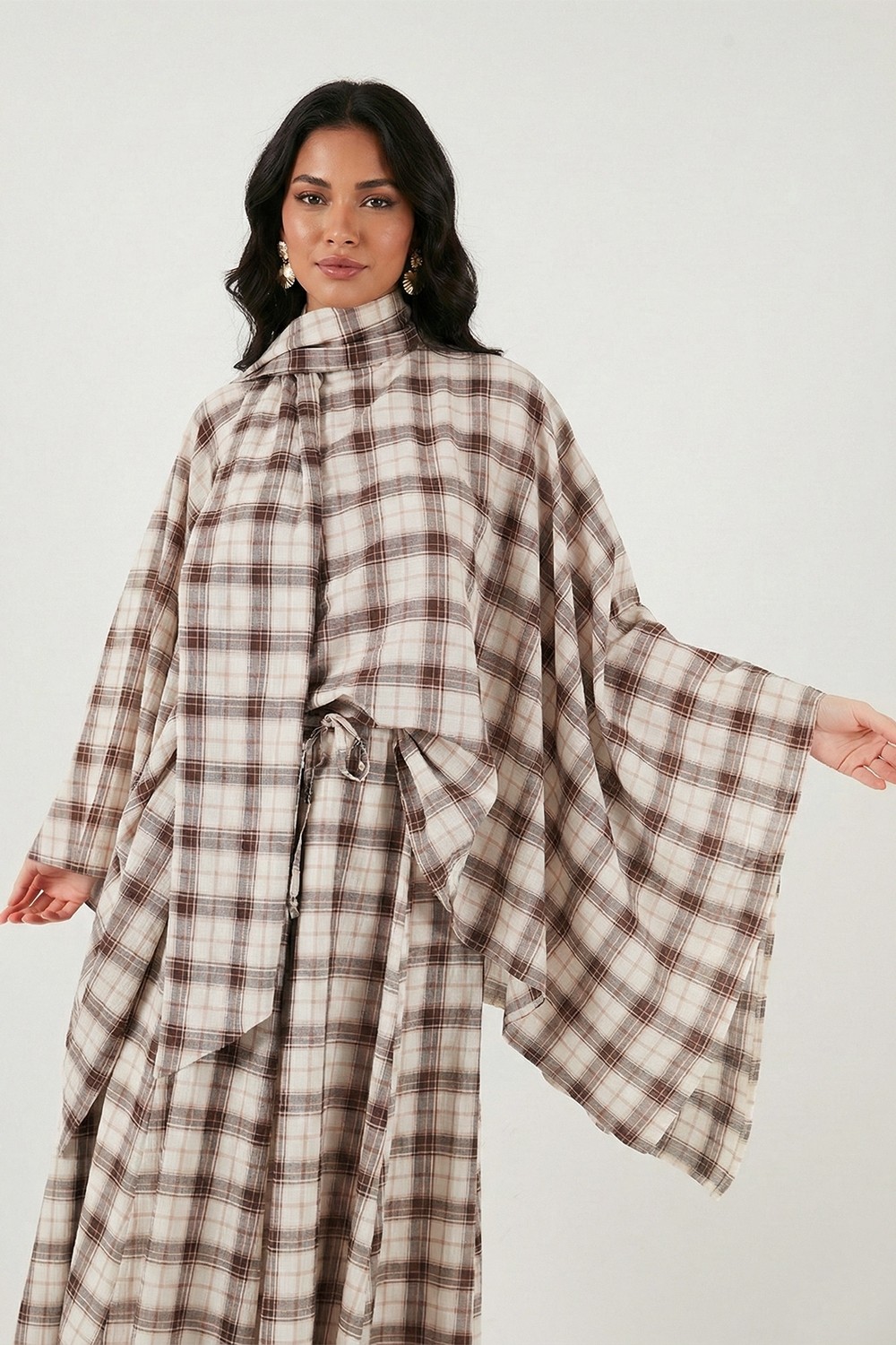 Lela Ekoseli Pamuklu Oversize Fit Fular Yakalı Panço Bayan Panço 6925472 görsel 4