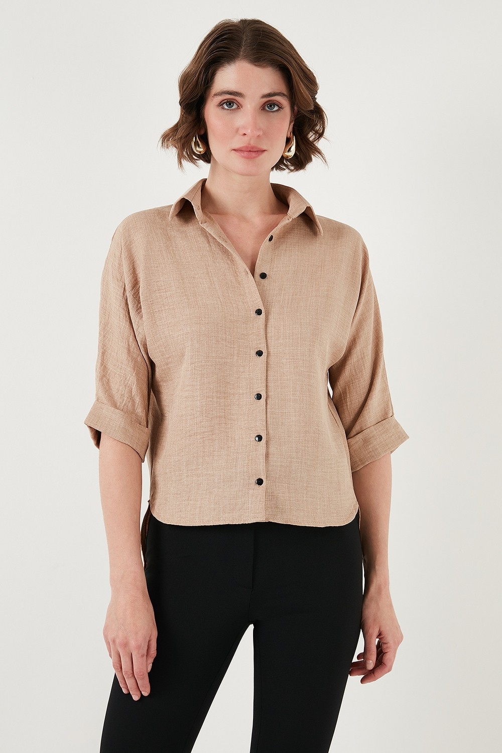 Lela Oversize Fit Önü Kısa Arkası Uzun Truvakar Kol Gömlek Kadın Gömlek 5866116 görsel 5