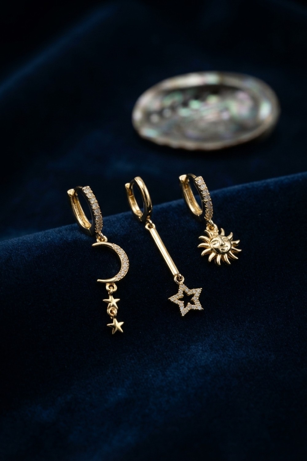 Die Grup 3 Lü Set Ay Yıldız ve Güneş Model Gold Renk Kadın Küpe TJ-BKP11958