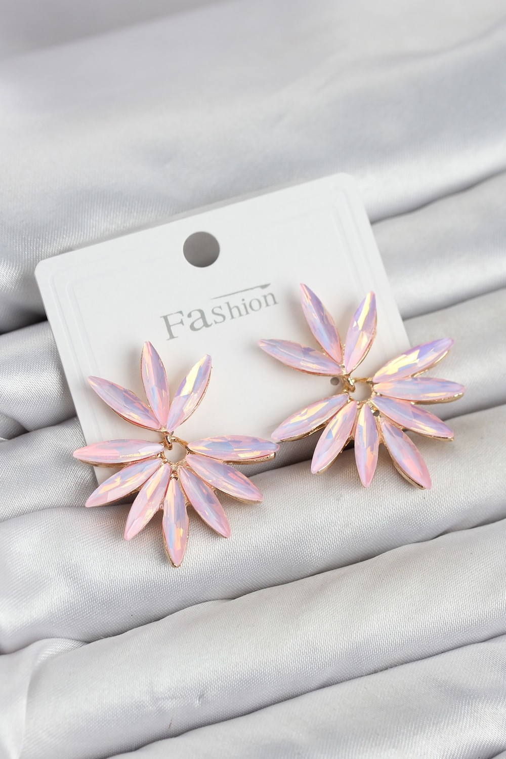 Die Grup Pembe Renk Kristal Taşlı Lotus Model Kadın Küpe TJ-BKP11915