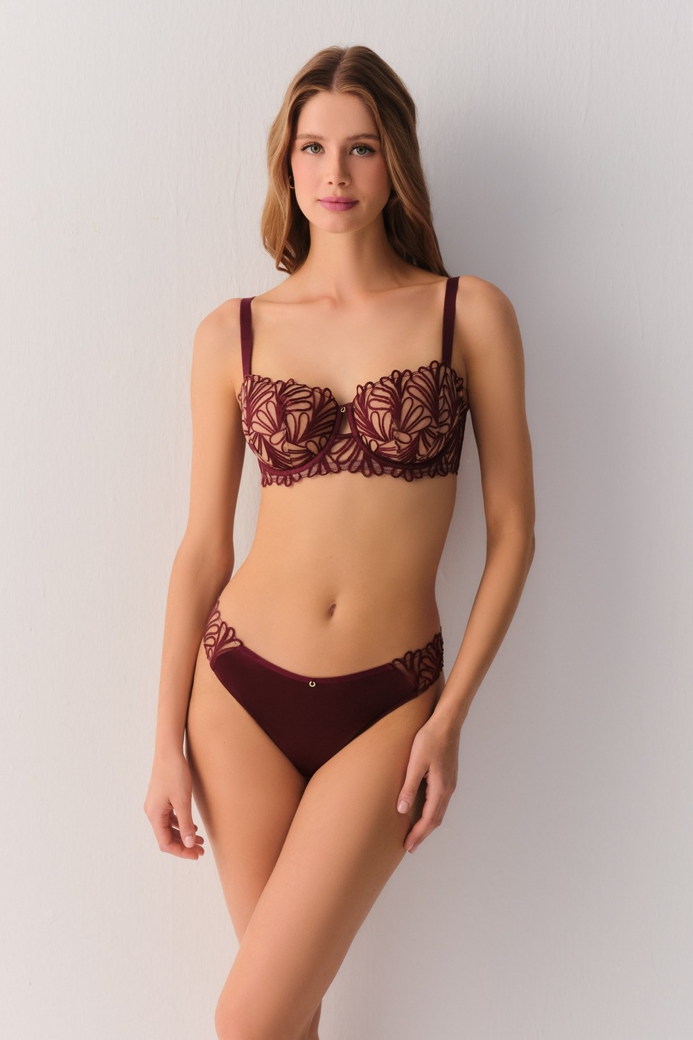 Suwen Dark Temptation Brazilian String Külot görsel 4