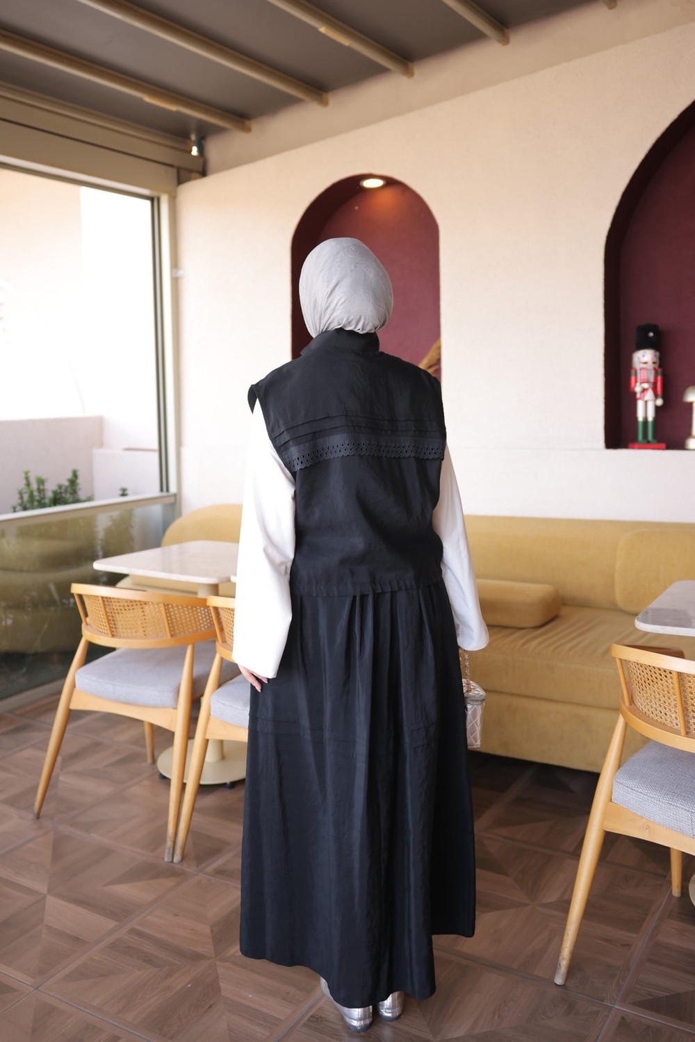 İmaj Butik Krem Fermuarlı Yelek Etekli Takım görsel 5