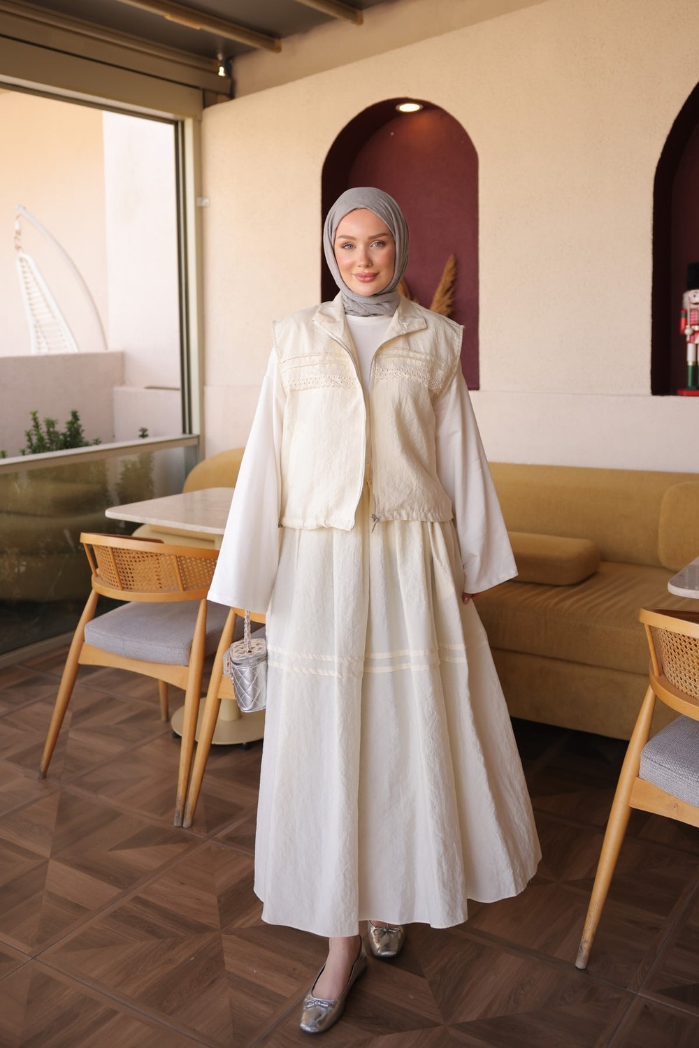 İmaj Butik Krem Fermuarlı Yelek Etekli Takım görsel 6