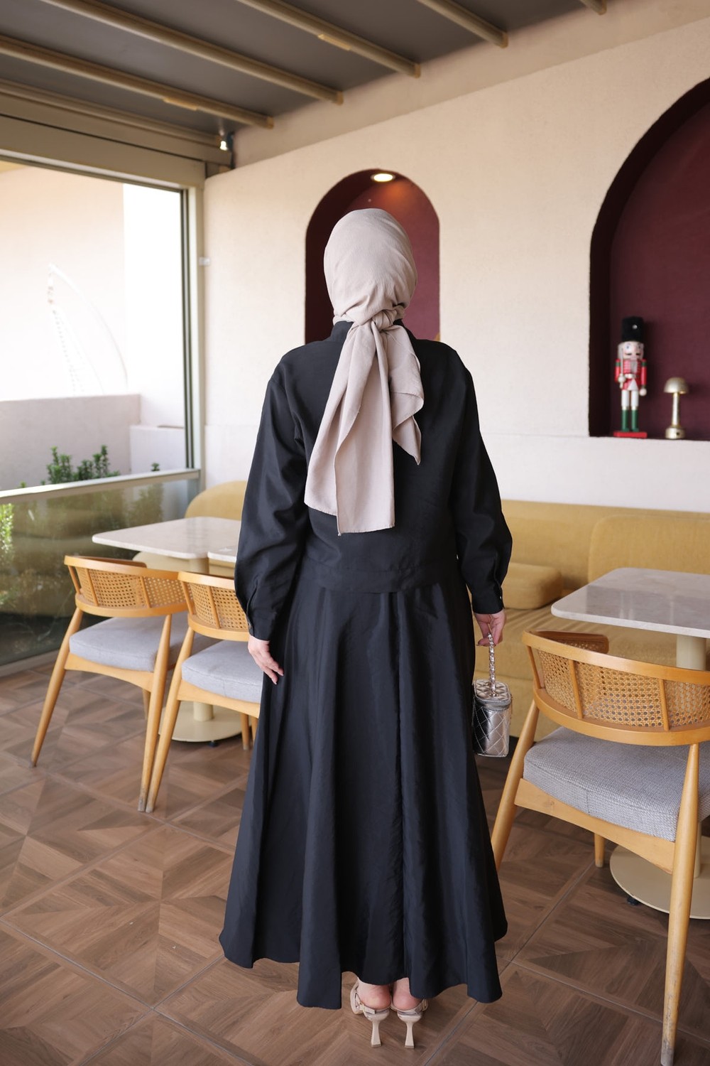 İmaj Butik Kahverengi Taş Detaylı Ceket Etekli Takım görsel 5