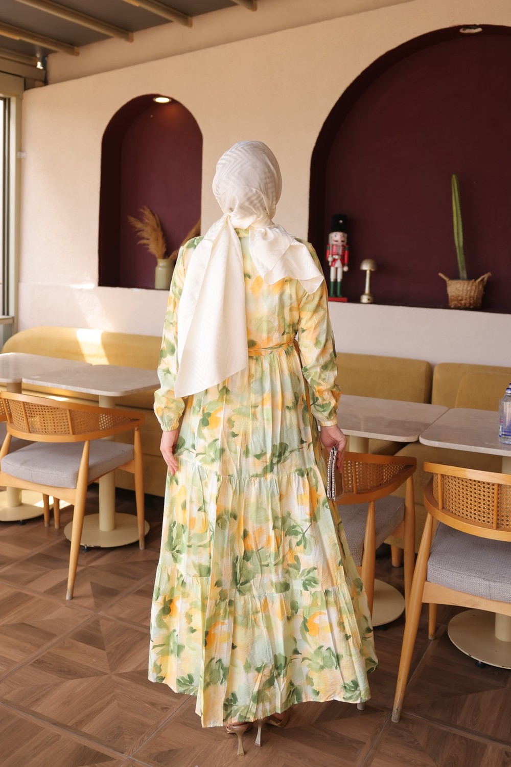 İmaj Butik Bej Yarım Düğmeli Kol Lastikli Eteği Katlı Elbise görsel 5