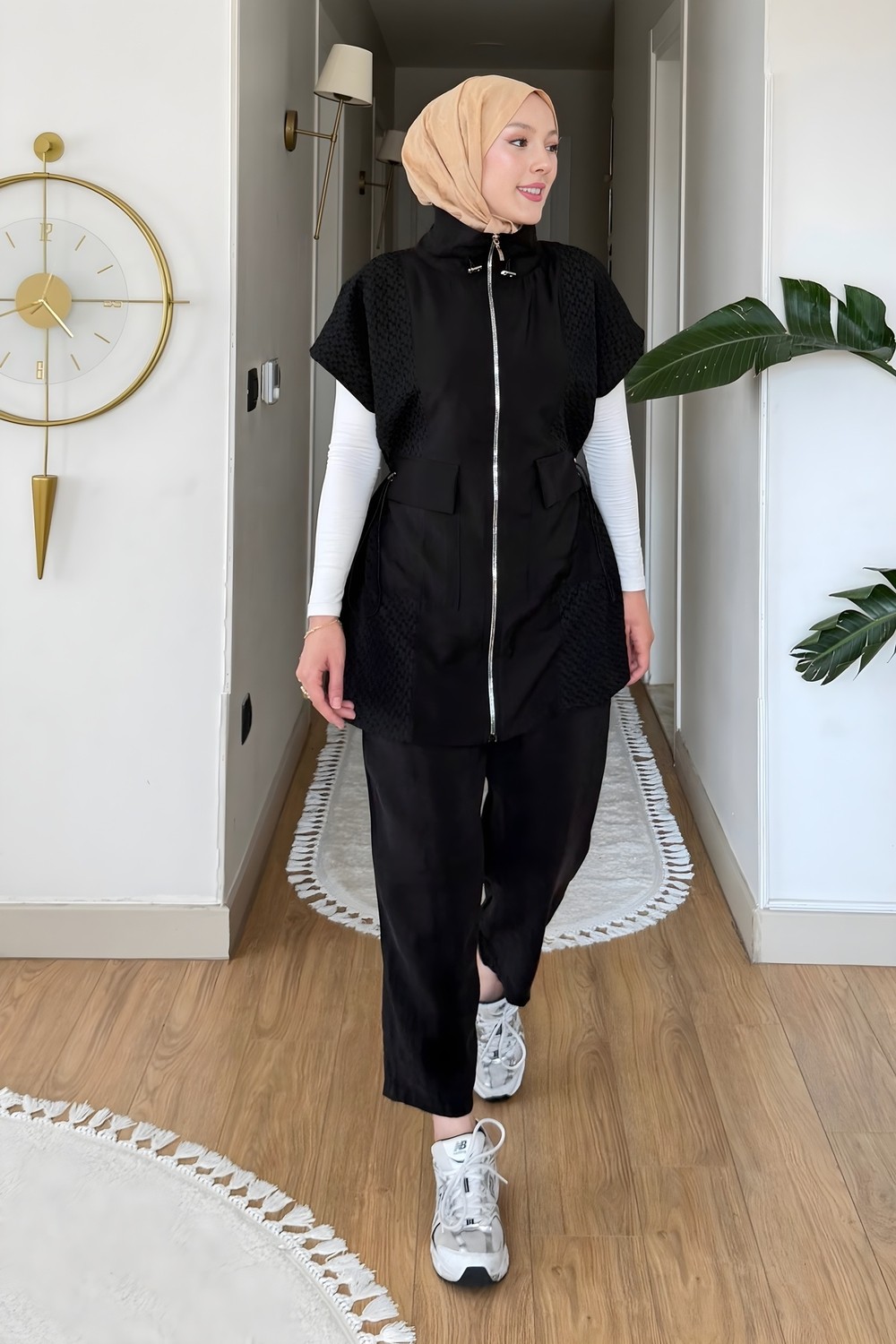 İmaj Butik Siyah Fermuarlı Yelek Pantolonlu Takım