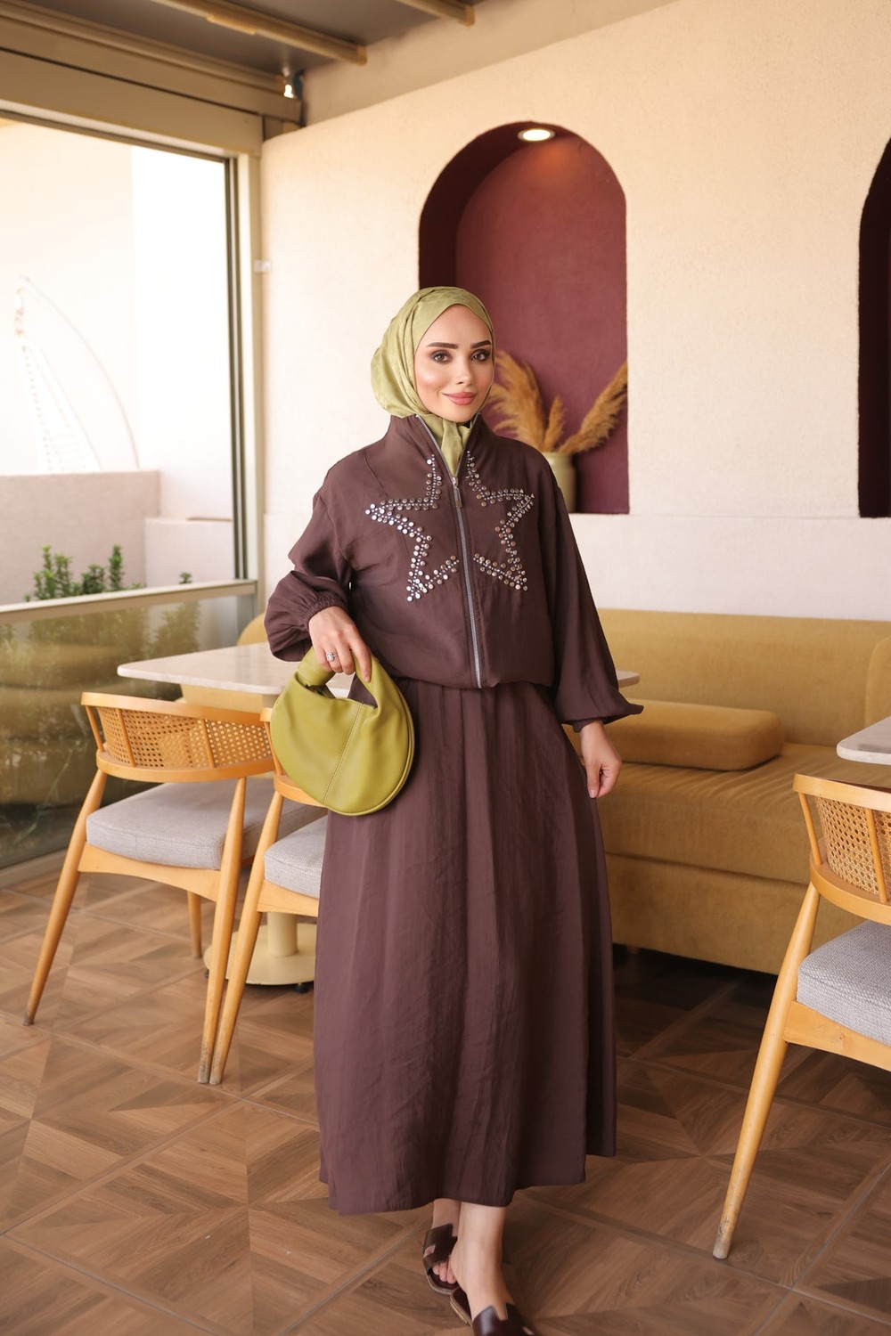 İmaj Butik Antrasit Yıldız Taş Işlemeli Ceket Etekli Takım