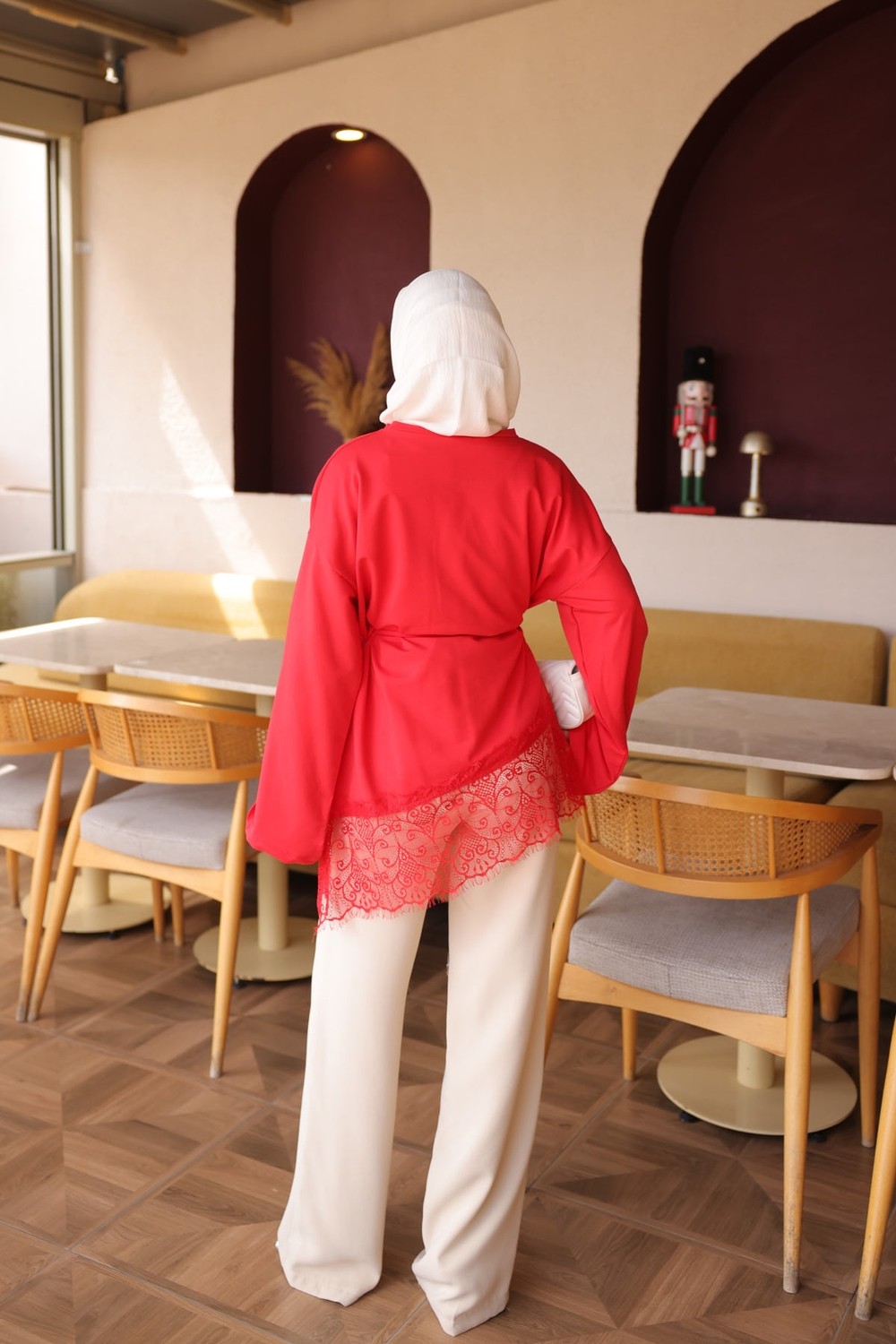 İmaj Butik Kırmızı Eteği Dantel Detaylı Bel Bağlamalı Tunik görsel 5