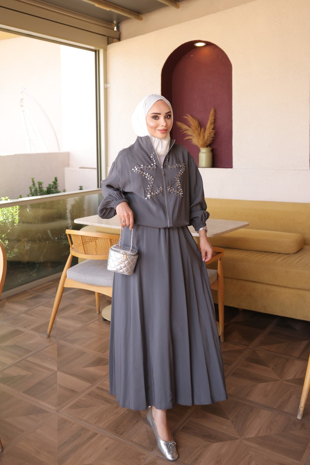 İmaj Butik Antrasit Yıldız Taş Işlemeli Ceket Etekli Takım