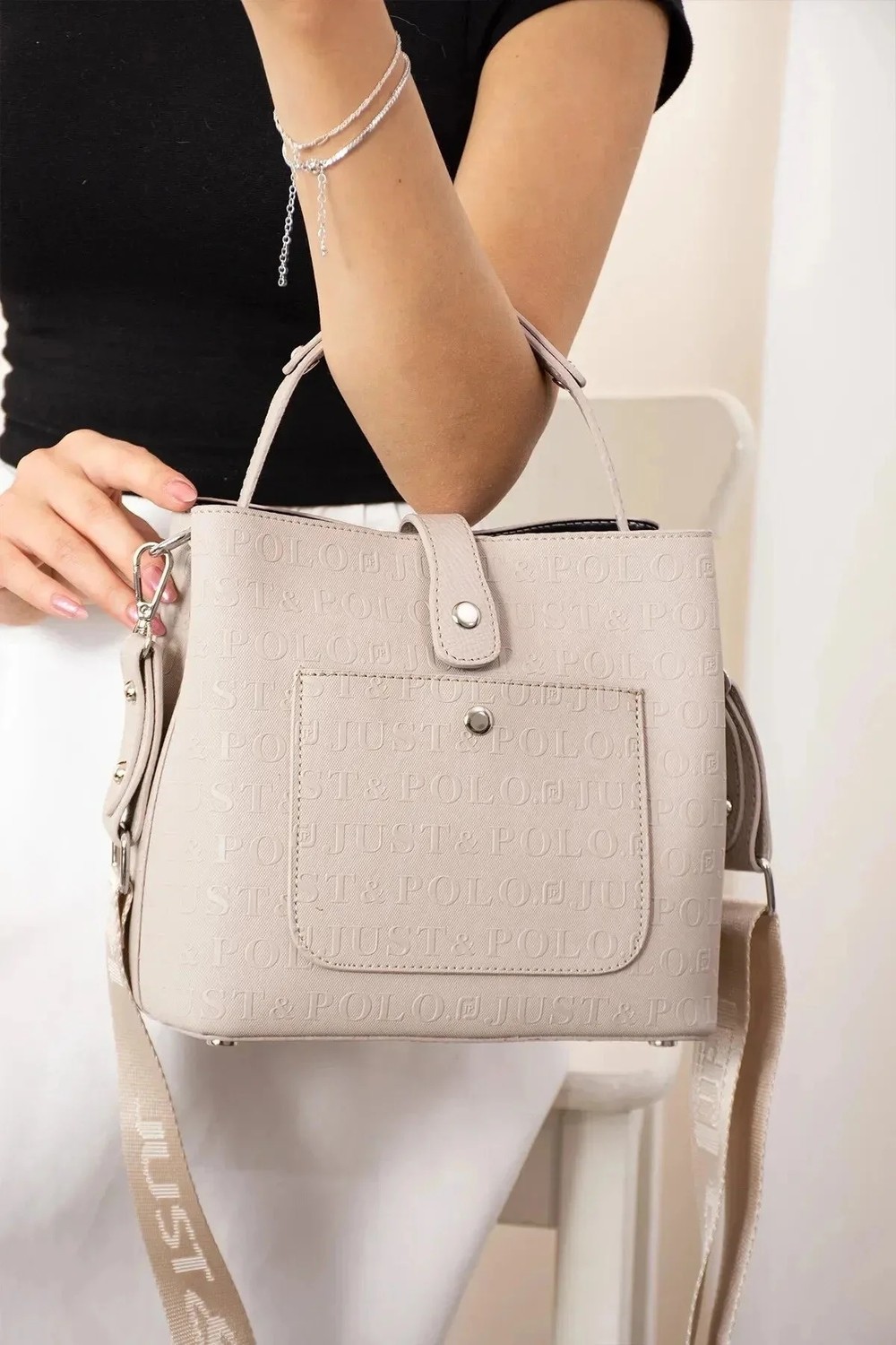 Just Polo Kadın Orta Boy 3 Bölmeli Ayarlanabilir Askılı Şık El & Omuz Çantası Shoulder Bag Ebat : 22 x 20 cm görsel 4