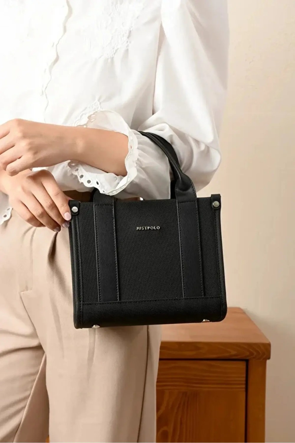 Just Polo Kadın Yeni Sezon Ayarlanabilir Askılı Lüks El ve Omuz Çantası Shoulder Bag Ebat: 19 x 23 cm görsel 2
